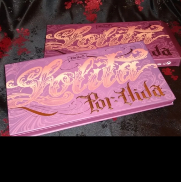2 BNIB LOLITA & POR VIDA PALETTES. U get both ready 2 go!  Will split 65$ - Picture 11 of 13